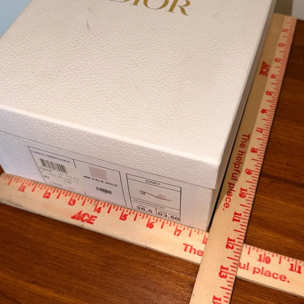 Dior Gift Box White Textured Gold Logo 12x8x4.5 Ribbon Tissue Paper Authentic